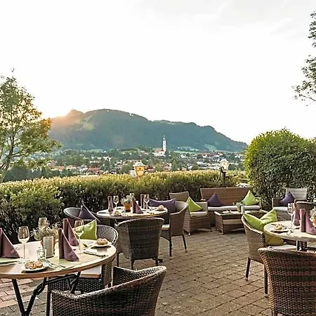 Отель Berghof 4*