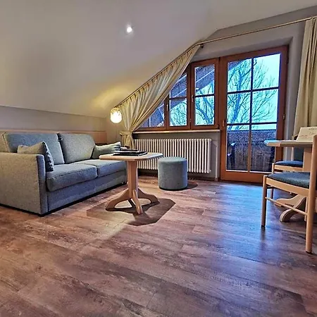 Berghof Отель 4*