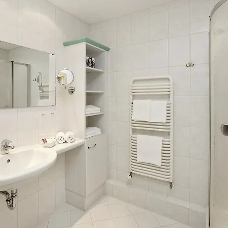 Berghof 4* Пфронтен